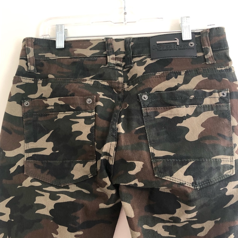 Copper Rivet camo jeans - Picture 4 of 6